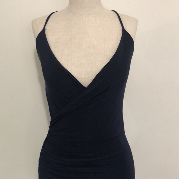 NWOT YANDY Wrapped Crisscross Deep v Mini Dress Medium - Picture 3 of 5